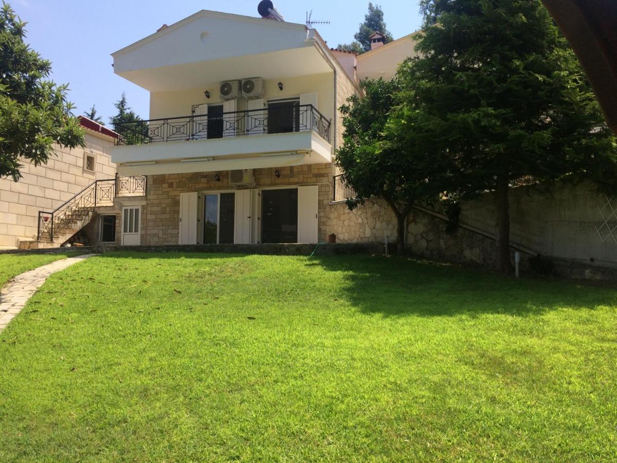 Villa Elani